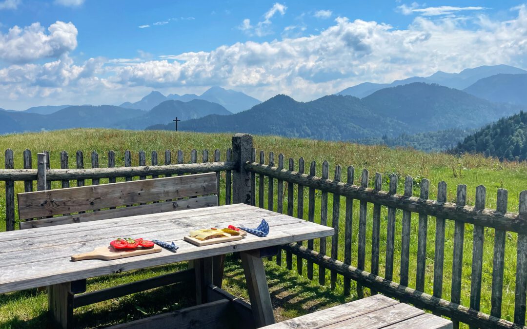 Mit der Bahn in die Berge – erste Klimaaktiv Wanderung vom Schliersee zum Tegernsee